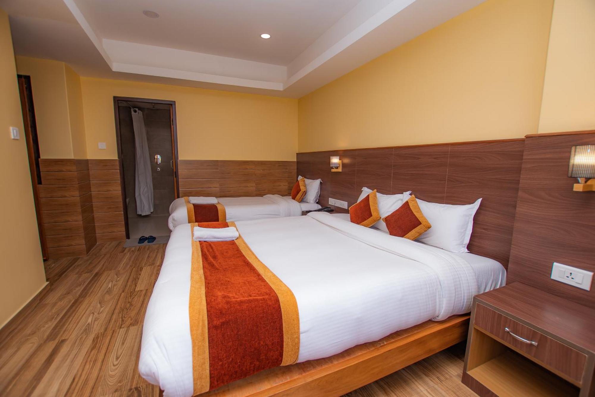 Hotel Hidden Kingdom Pokhara Esterno foto