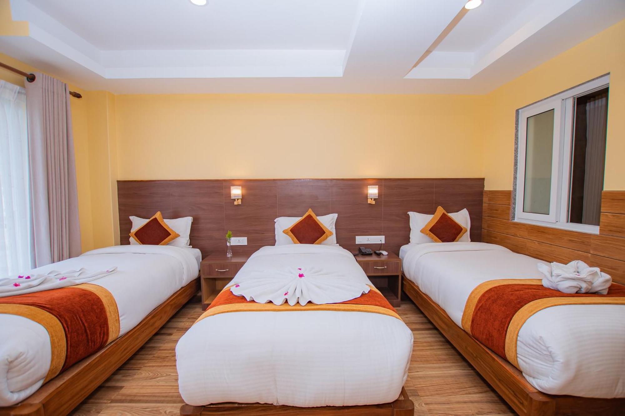 Hotel Hidden Kingdom Pokhara Esterno foto