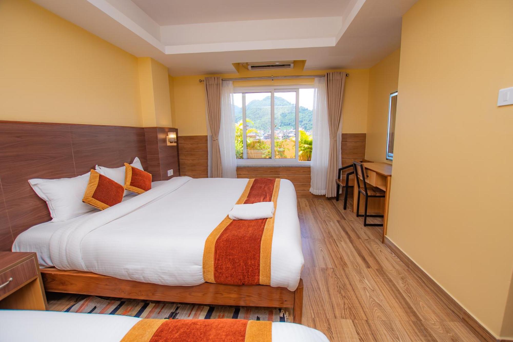 Hotel Hidden Kingdom Pokhara Esterno foto