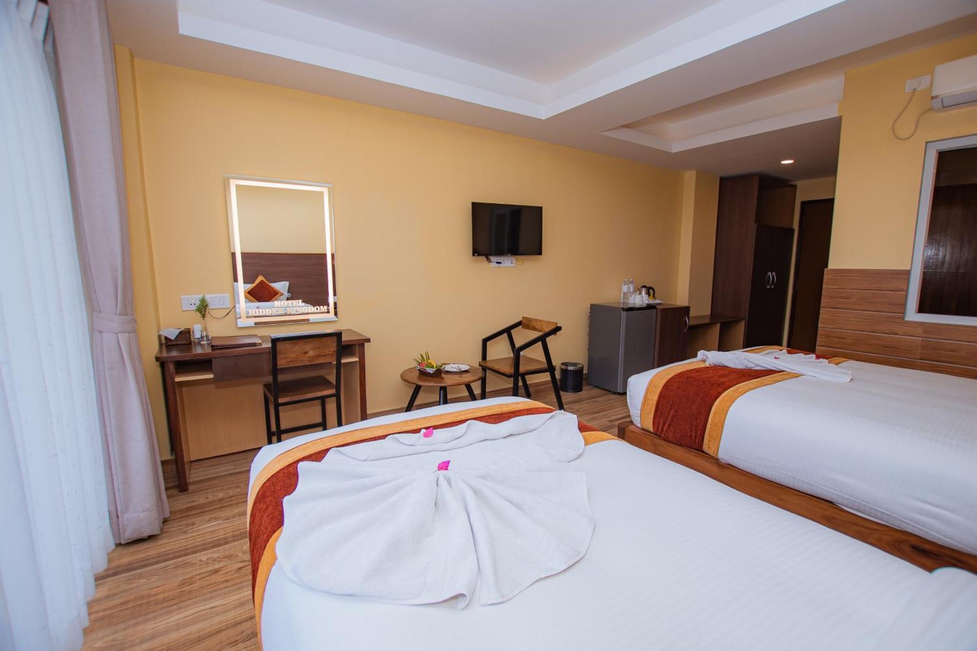 Hotel Hidden Kingdom Pokhara Esterno foto