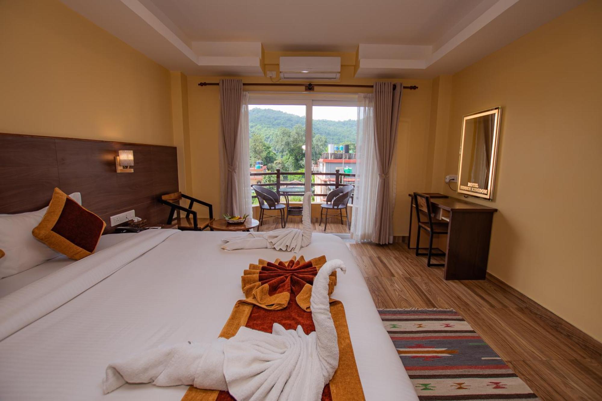 Hotel Hidden Kingdom Pokhara Esterno foto