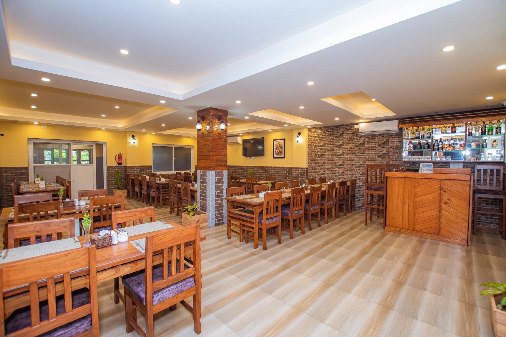 Hotel Hidden Kingdom Pokhara Esterno foto