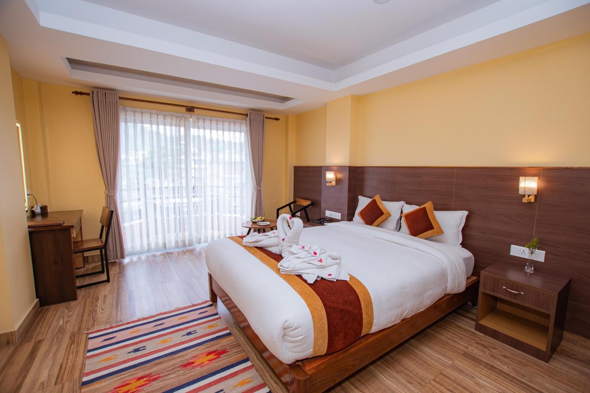 Hotel Hidden Kingdom Pokhara Esterno foto