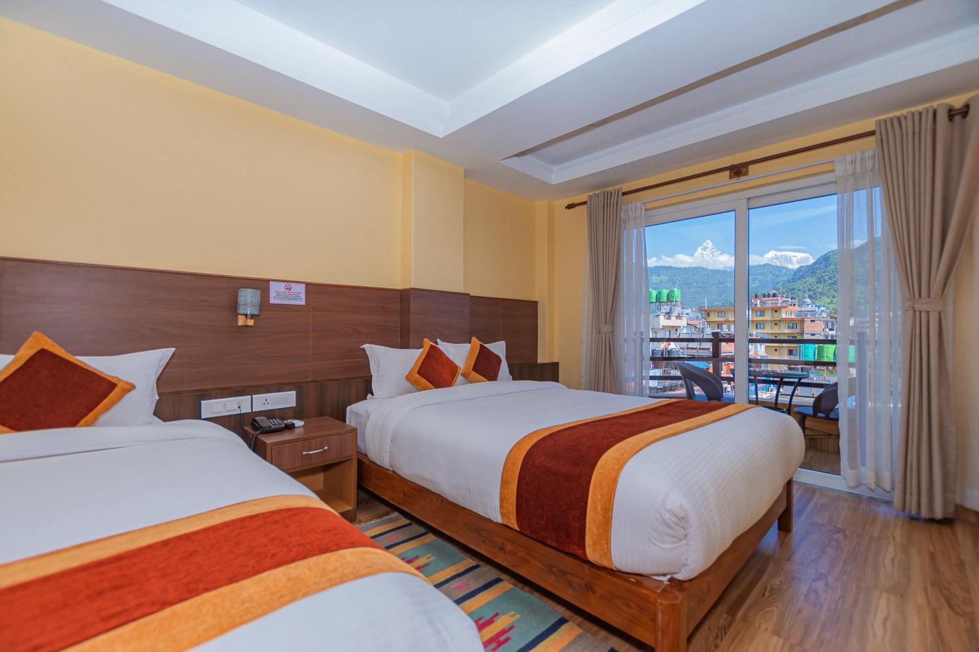 Hotel Hidden Kingdom Pokhara Esterno foto