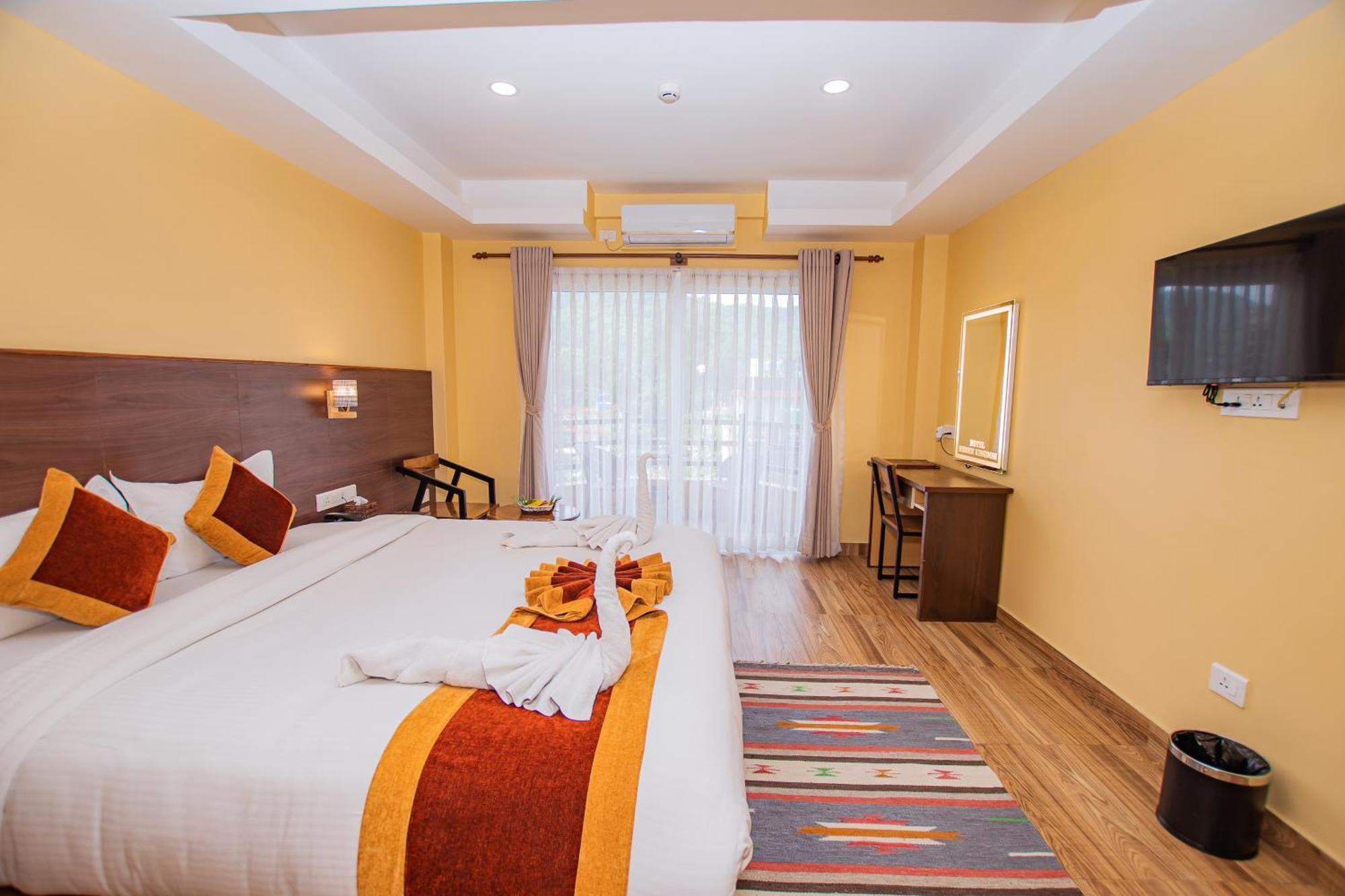 Hotel Hidden Kingdom Pokhara Esterno foto
